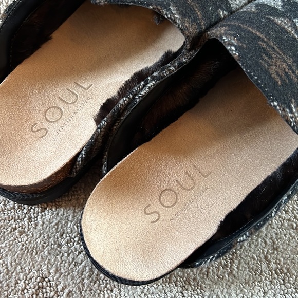 Soul Naturalizer Warm Clogs. NWOT Size 41 - Picture 2 of 6